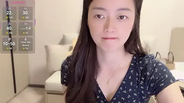 Nova-Lee – webcam model profile photo Image 10