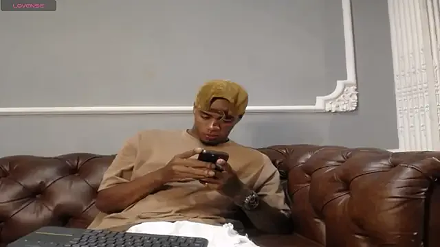 ZoeVillalobos – webcam model profile photo Image 6