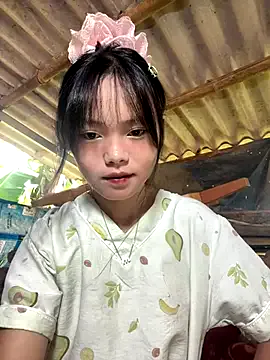 Maxinekinky – webcam model profile photo Image 13