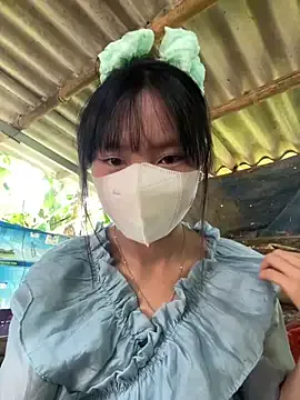 Maxinekinky – webcam model profile photo Image 6