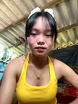 Maxinekinky – webcam model profile photo Image 8