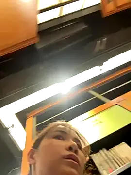 LibbyLoveHeartx – webcam model profile photo Image 12