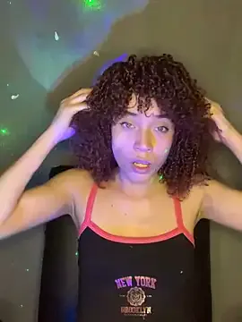 CamiWatson – webcam model profile photo Image 4