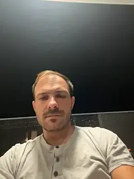 ValkyriiaSteel – webcam model profile photo Image 16