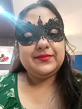 CassieGil – webcam model profile photo Image 11