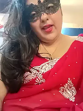 CassieGil – webcam model profile photo Image 12