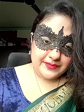 CassieGil – webcam model profile photo Image 13