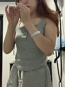 AvaMaddisson – webcam model profile photo Image 10