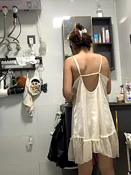 AvaMaddisson – webcam model profile photo Image 13