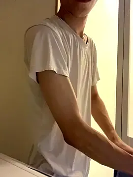 LunaKrismas – webcam model profile photo Image 4