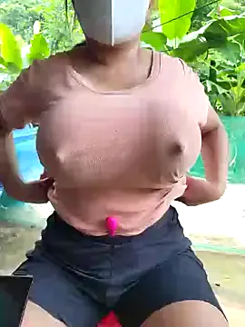 SkyLumen – webcam model profile photo Image 3