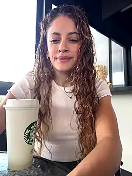 BabyyyLuna – webcam model profile photo Image 11