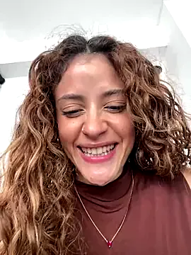 BabyyyLuna – webcam model profile photo Image 12