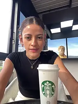 BabyyyLuna – webcam model profile photo Image 5