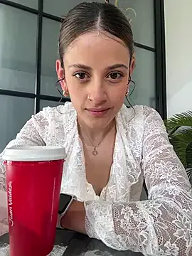 BabyyyLuna – webcam model profile photo Image 7