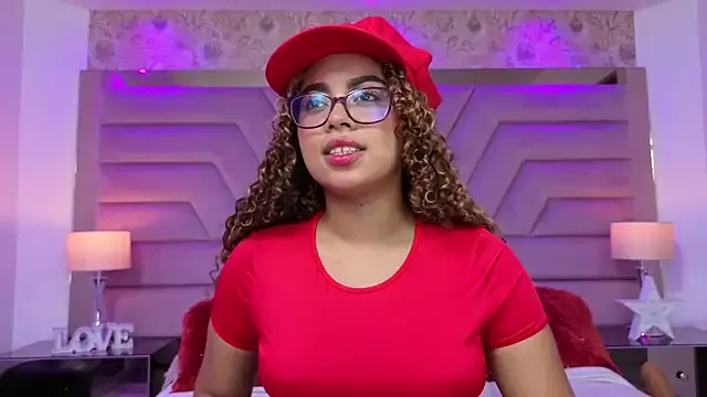 AuroraRuiz – webcam model profile photo Image 17