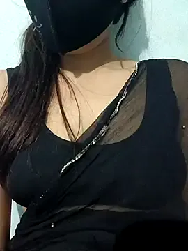 XxAlliGirlNextDoor – webcam model profile photo Image 2