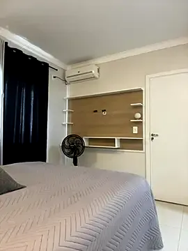 AmyBelmontt – webcam model profile photo Image 19