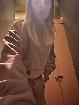 JordanXo – webcam model profile photo Image 11