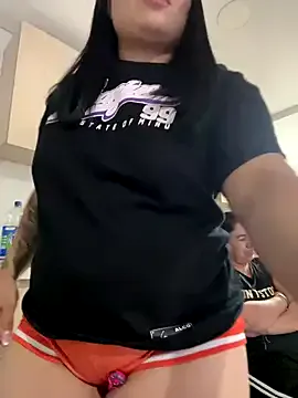 SkyLumen – webcam model profile photo Image 6