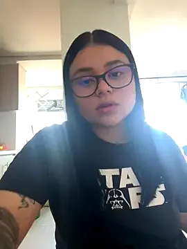 SkyLumen – webcam model profile photo Image 7