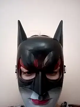 KaraNoir – webcam model profile photo Image 3