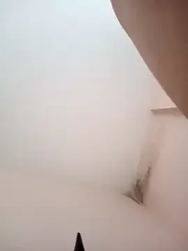 KaraNoir – webcam model profile photo Image 7