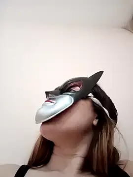 KaraNoir – webcam model profile photo Image 9