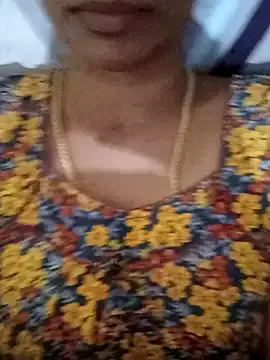 SophieBlaake – webcam model profile photo Image 13