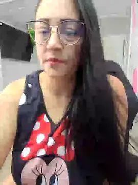 AmeliaCooperr – webcam model profile photo Image 11