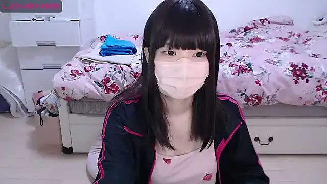 HannaWade – webcam model profile photo Image 10