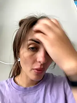 CassieGil – webcam model profile photo Image 11