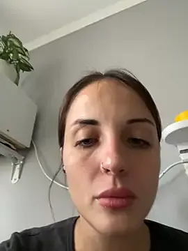 CassieGil – webcam model profile photo Image 17