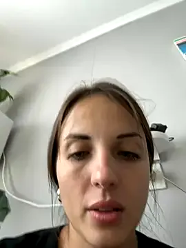 CassieGil – webcam model profile photo Image 8