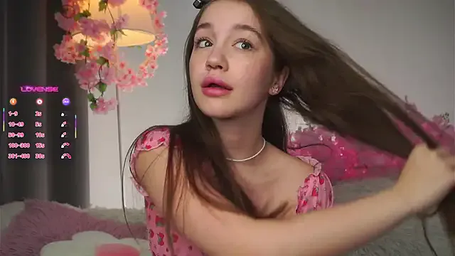 CassieGil – webcam model profile photo Image 14