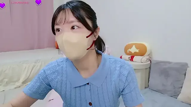 IsaBaldwin – webcam model profile photo Image 10