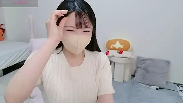 IsaBaldwin – webcam model profile photo Image 4