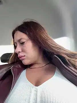 NiaPineda – webcam model profile photo Image 10