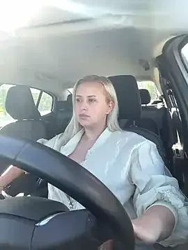 NoaRivas – webcam model profile photo Image 6