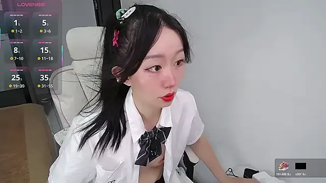 Rose_berry – webcam model profile photo Image 4