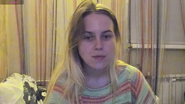 MartinaWolf – webcam model profile photo Image 10