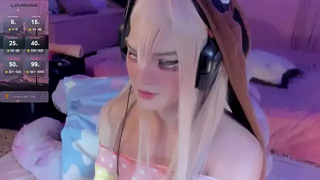 Luna_Kitanna – webcam model profile photo Image 5