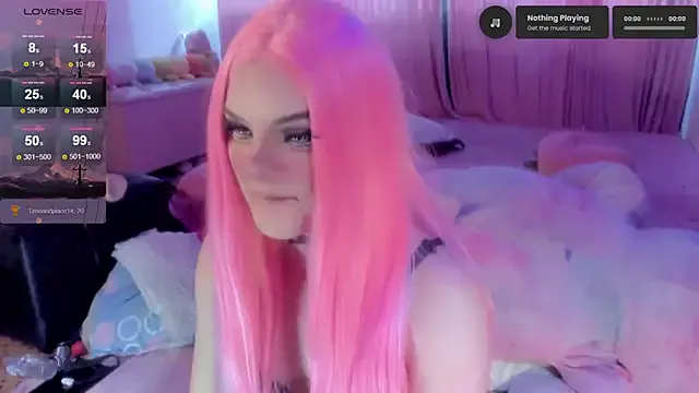 Luna_Kitanna – webcam model profile photo Image 8