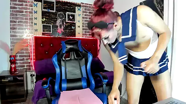 SophieBlaake – webcam model profile photo Image 17