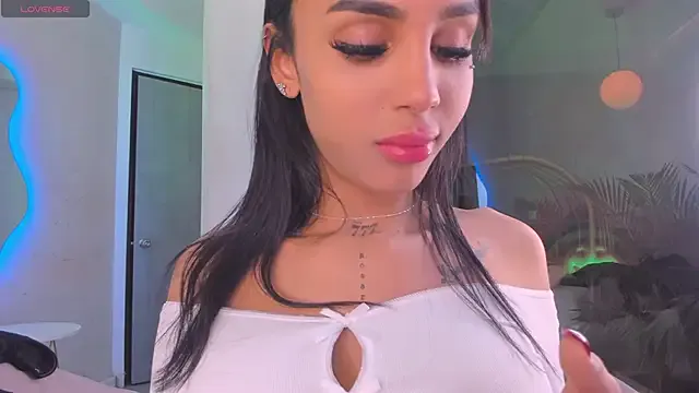 ivenxxxvain – webcam model profile photo Image 5