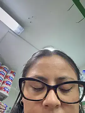 Angie_e – webcam model profile photo