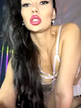 PearlQuinn – webcam model profile photo Image 8