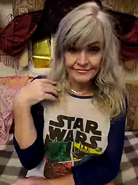 AlannaWeest – webcam model profile photo Image 14