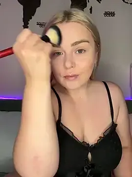 ClaudiaMarie – webcam model profile photo Image 11