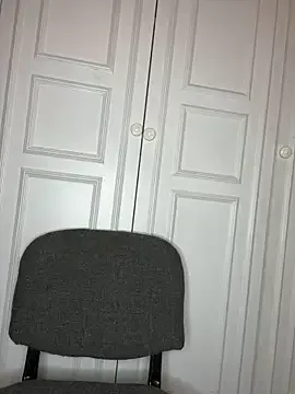 ClaireBree – webcam model profile photo Image 2